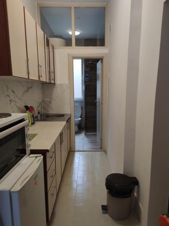 Apartment Studio Center Podgorica Buitenkant foto